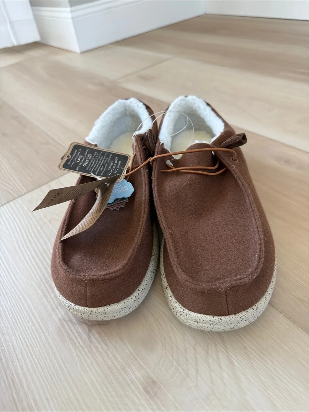 NWOB Lamo Samuel Chestnut Wool Men's Slip-On Shoe Size 10